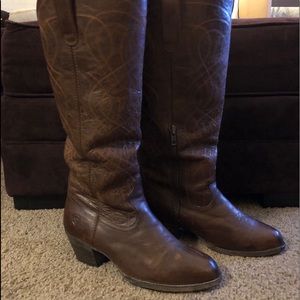 ariat women's singsong western fashion boots